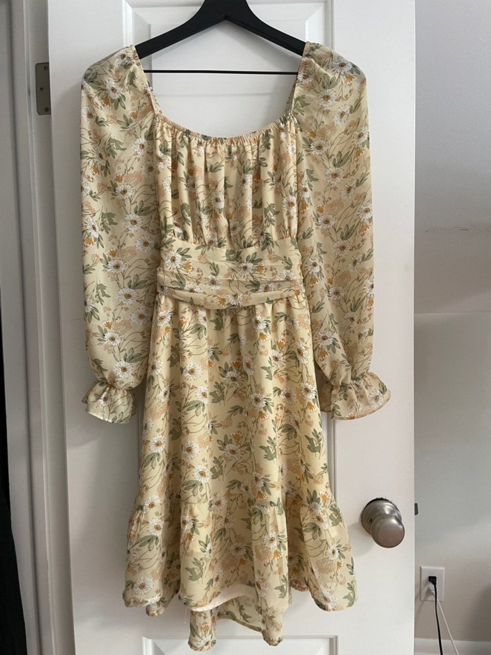 Sunny Floral Long-Sleeve Midi Dress in Yellow